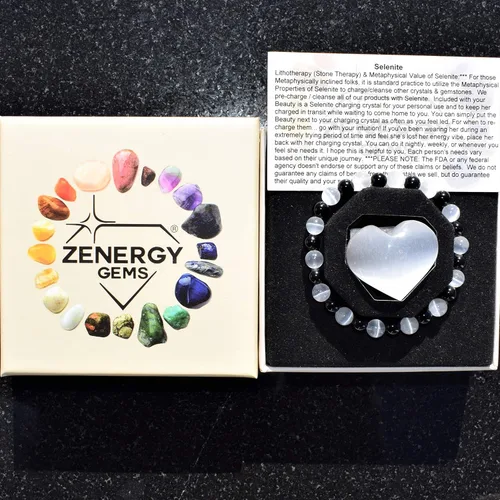 Vista 4 de Zenergy Gems - Pulsera con cuentas de cristal natural de 6mm y corazón de selenita para recargar incluido