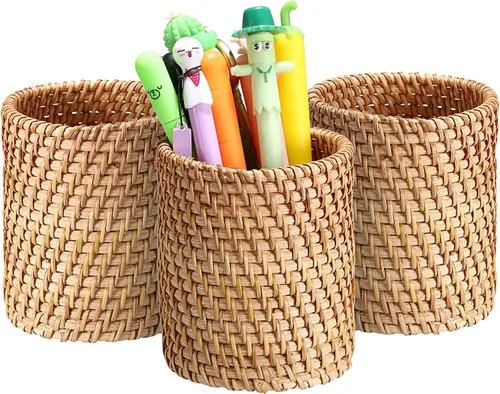 Vista 9 de BTSKY Paquete de 3 vasos de ratán, soportes para lápices de escritorio hechos a mano, soporte para brochas de maquillaje, cesta tejida