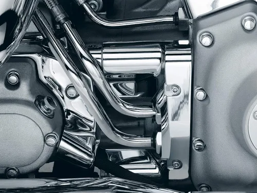 Vista 3 de Kuryakyn 8204 Accesorio de acento de motocicleta: línea de aceite de lujo para motocicletas Harley-Davidson Softail 2000-06, cromo
