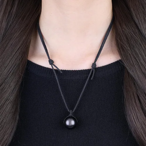 Vista 3 de COAI Collar con colgante de piedra de obsidiana brillante de plata con cuentas redondas