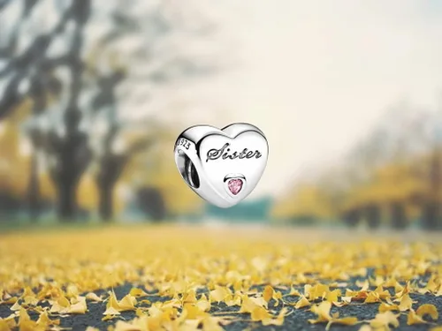 Vista 4 de Abalorio de corazón de amor de plata de ley 925 calada para pulseras y collares con circonita cúbica 5A, regalo de joyería de cumpleaños