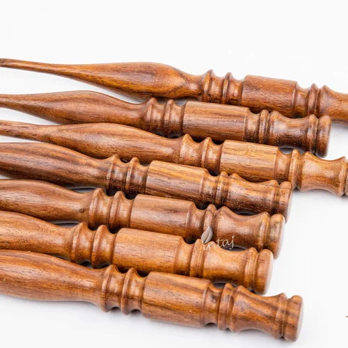 Vista 6 de INTAJ Gancho de ganchillo de madera hecho a mano – Juego de ganchos de ganchillo de aguja de palisandro – Aguja de tejer para manualidades de hilo