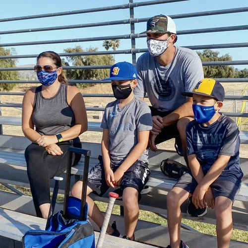 Vista 8 de EASTON Face Mask, Reversible With Color On Each Side
