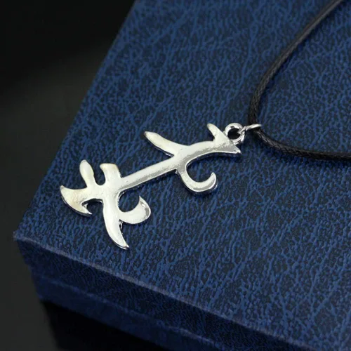 Vista 4 de OfficialOtaku Shadowhunters - Collar con colgante de runa parabatai, color plateado