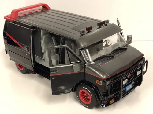 Vista 2 de 1983 GMC Vandura Black The A-Team (1983-1987) Serie de TV 1/18 Modelo de coche fundido a troquel por Greenlight