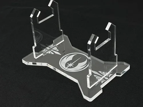 Vista 2 de Galaxy's Edge Star Wars Anakin Skywalker Legacy - Paquete de sable láser con soporte grabado exclusivo Saber Tech