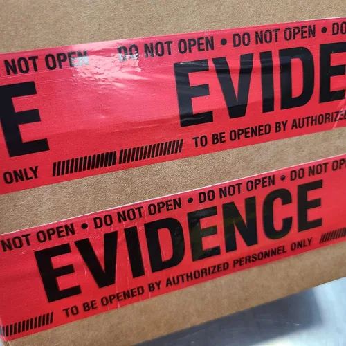 Vista 3 de Crime Scene Cinta de sellado de caja de evidencia roja