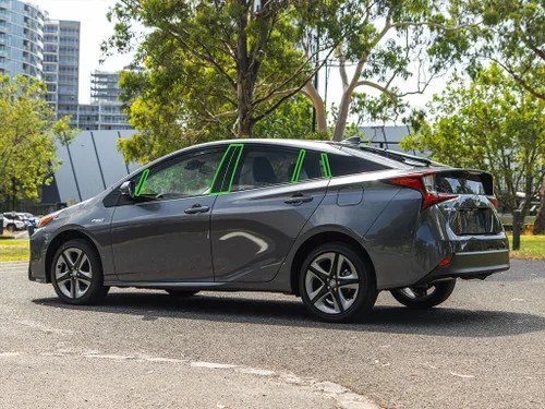 Vista 2 de Rvinyl Moldura de ventana de poste de pilar compatible con Toyota Prius 2016-2022, aluminio (negro cepillado)