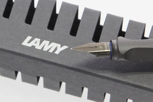 Vista 5 de LAMY [Lamy] pluma estilográfica Safari L17 punta negra M (en palabras)