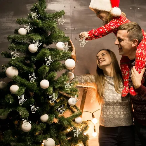 Vista 4 de Adorno de Navidad con texto en inglés «I Love You» ASL, adorno de Navidad, recuerdo de madera, regalo para padre, madre, amor, marido, esposa, hijo
