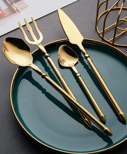 Vista 3 de Juego de cubiertos dorados para 6 cubiertos duraderos de acero inoxidable 18/10, estilos creativos, 24 piezas de cubiertos modernos para el hogar