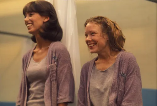 Vista 2 de 3 Women (The Criterion Collection) Blu-ray