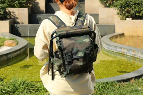 Vista 2 de Silla plegable de camping con bolsa de picnic aislada para exteriores, interiores, pesca, viajes, playa, barbacoa (camuflaje)