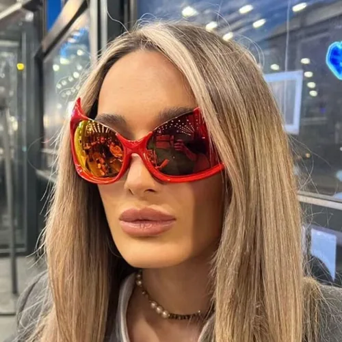 Vista 2 de BOTEN Gafas de sol de gran tamaño para mujer, lindas gafas de sol envolventes de moda, gafas de sol Y2k de moda