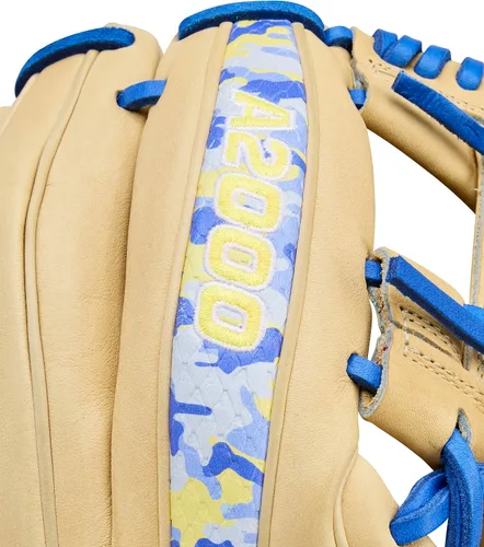 Vista 7 de Wilson Guantes de béisbol A2000® para invierno 2025 Rubio/Real/Amarillo