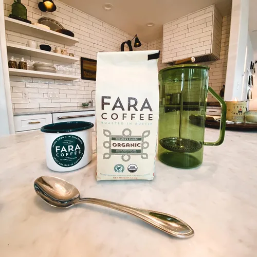 Vista 3 de Fara Coffee, Frijol entero, nicaragüense descafeinado (medio/oscuro), 12 oz