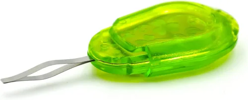 Vista 4 de Clover 8611 Enhebrador de agujas para agujas de bordado - Verde manzana