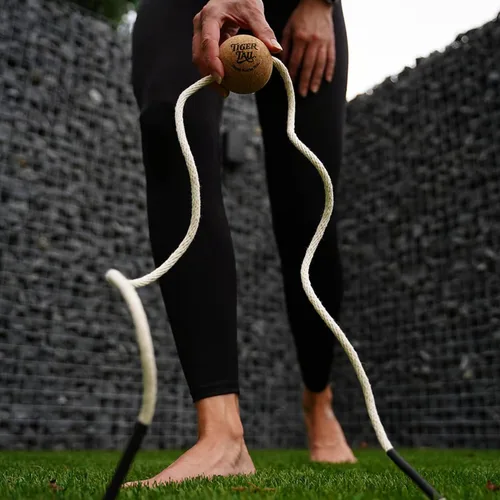 Vista 8 de Tiger Tail ReGreen Bola de rodillo de corcho de 2.6 bolas de masaje con cuerda + cuerda de algodón de 50 pulgadas - Masaje profundo de tejidos