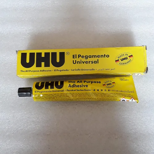 Vista 5 de Caja de adhesivo para todo tipo de usos UHU 125 ml [Pack de 5 tubos]