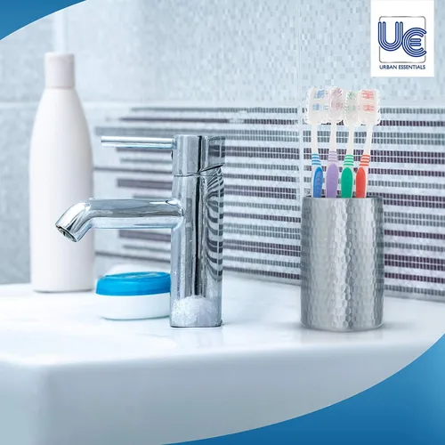 Vista 3 de Urban Essentials Paquete de cepillos de dientes a granel con fundas Cepillos de dientes coloridos envueltos individualmente de alta calidad Tapa