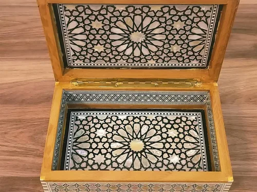 Vista 5 de Joyero de madera con incrustaciones de madre perla egipcia, hecho a mano (8.8 x 5.8 x 2.8 pulgadas M05)