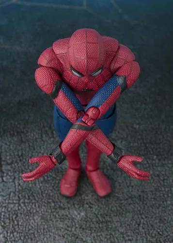 Vista 9 de Bandai S.H. Figuarts Spider Man (Hombre araña: Lejos de casa)