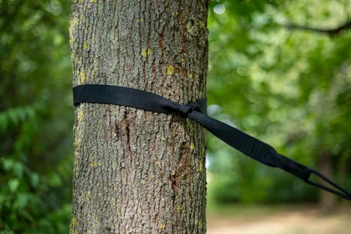 Vista 6 de LA SIESTA TreeMount Black - Juego de suspensión de árbol y poste para sillas de columpio tipo hamaca