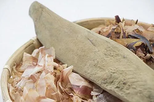Vista 7 de Takesan Tsukudani de algas marinas en botella. TUKUDANI es un alimento conservado elaborado con salsa de soja. Una comida tradicional japonesa que