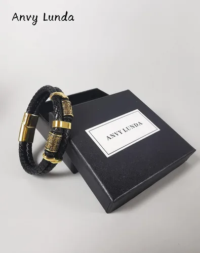 Vista 5 de Pulsera vikinga con brújula celta, brazalete de cuero trenzado negro de 14K bañado en oro para hombres, joyería de acero inoxidable 316L para mujer