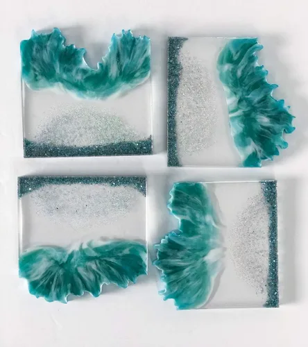 Vista 2 de Wave Tip Resin Coaster