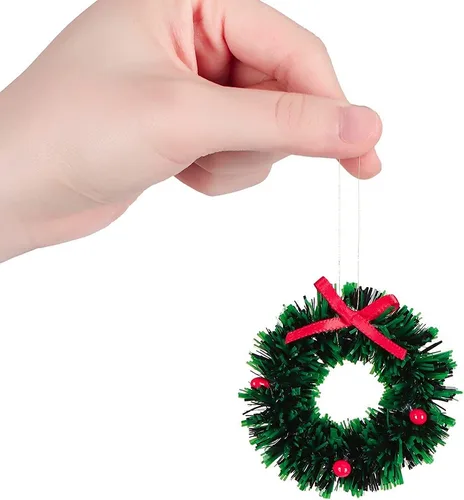 Vista 5 de 10 piezas de mini coronas navideñas artificiales, adornos de coronas navideñas en miniatura para casa de muñecas, mini corona navideña para puertas