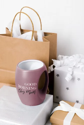 Vista 8 de Good Morning Dog Mom - Taza de café abrazable de cerámica de 16 onzas
