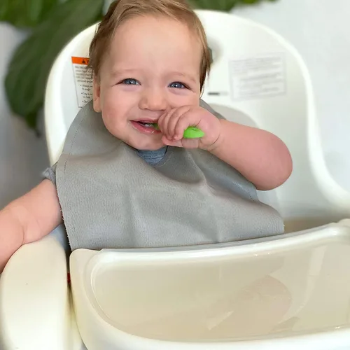 Vista 5 de ChooMee Cucharas de silicona para bebés Más de 4 meses, destete y alimentación automática para bebés de primera etapa Cuchara suave con mango