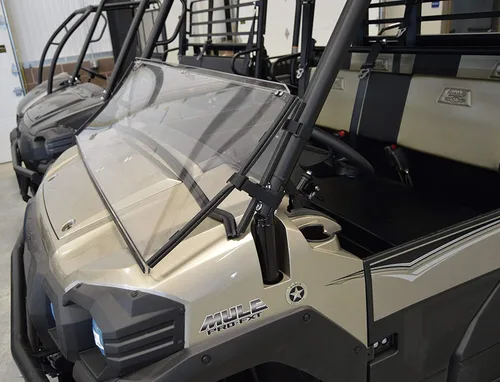 Vista 7 de Kawasaki, Mule Pro Series (2015 & posteriores), techo y parabrisas plegable y protector de viento, lo último en versatilidad, resistente contra