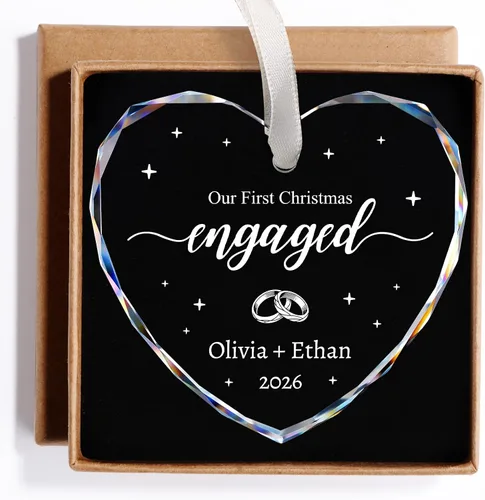 Vista 8 de Adorno personalizado para casados de primera Navidad 2026, regalos de compromiso para parejas, adorno de boda personalizado para recién casados