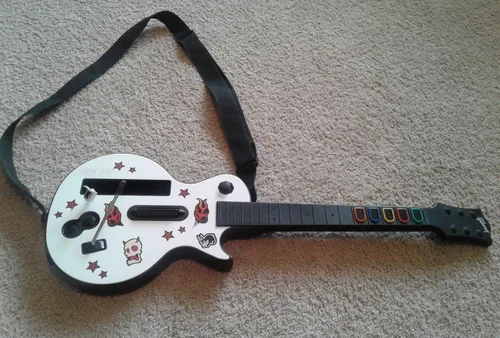 Vista 9 de Hyperkin - Hyper Strummer - Wireless Wii Guitar Controller with Strap - Compatible with Guitar Hero and Rock Band Games (EXCLUDING: Rock Band 1)