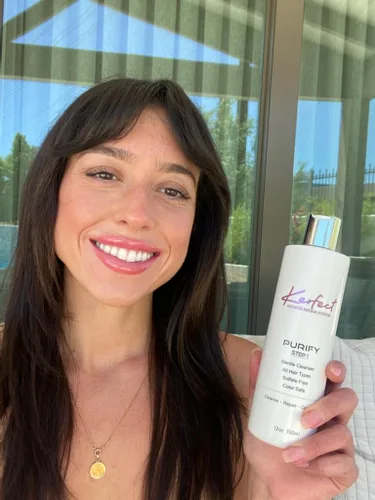 Vista 5 de Sistema de reparación de cabello Kerfect Paso 1, limpiador suave purificador, champú