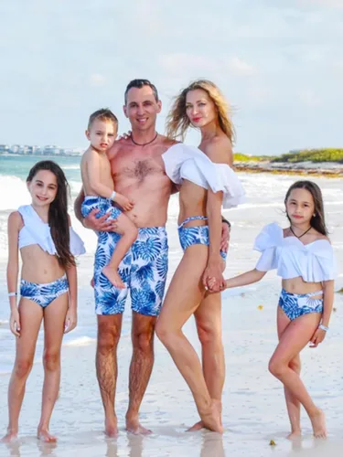 Vista 2 de IFFEI - Conjunto de bikini de dos piezas, traje de baño a juego para la familia, trajes de baño Mommy and Me (mami y yo) con volantes y estampados