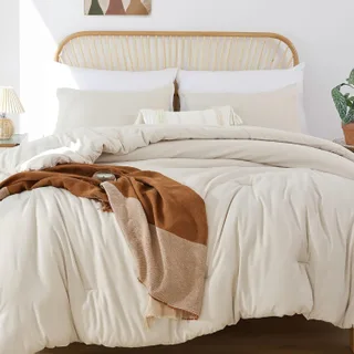 Rosgonia Juego de edredón ligero, tamaño individual/individual XL para niñas, dormitorio universitario, niños, 1 edredón y 1 funda de almohada, Beige
