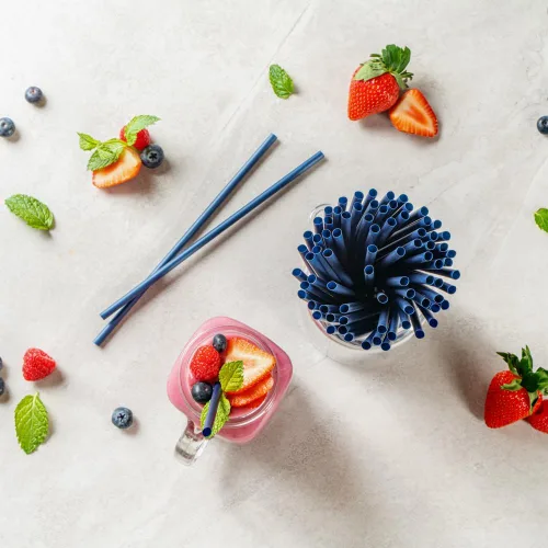 Vista 7 de Restaurantware - Pajitas desechables Basic Nature de 8.3 pulgadas, 100 pajitas sostenibles - Robusto, no alterará los sabores, popote PLA/PBAT azul