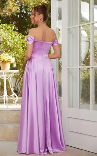 Vista 4 de PEIYJYUSP Vestidos de dama de honor de satén con hombros descubiertos para boda, largo, fruncido, acampanado, vestido de graduación formal