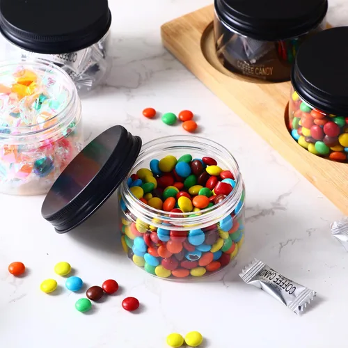 Vista 5 de Dandat 80 tarros de plástico transparente de 4 onzas con tapas de rosca, contenedores de almacenamiento recargables para uso en cocina y hogar Negro