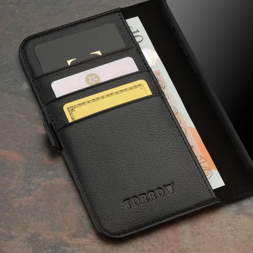 Vista 4 de TORRO Funda de cuero prémium compatible con iPhone 15 Pro Max de 6.7 pulgadas, funda de piel auténtica tipo cartera con función atril y ranuras