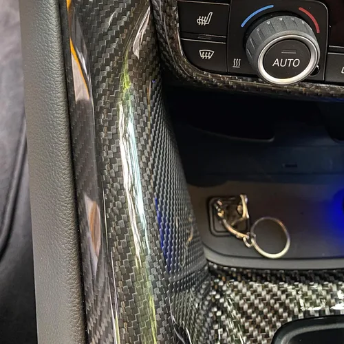 Vista 5 de Cubierta protectora de fibra de carbono real para automóvil, control central, panel de engranajes laterales, compatible con Supra GR A90 A91 MK5