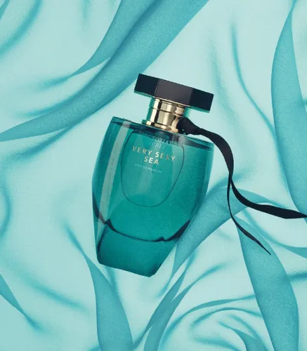 Vista 6 de Victoria's Secret Very Sexy Sea Eau de Parfum, notas de bergamota italiana, flor de neroli y cedro bañado por el sol, perfumes para mujer (1.7 oz)