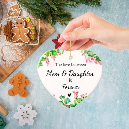 Vista 3 de Adorno para madre e hija 2026, regalos para mamá e hija, adorno de cerámica para árbol de Navidad de 2.9 pulgadas, regalo de recuerdo para madre