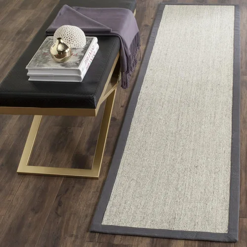 Vista 64 de Alfombra de sisal Safavieh, de color maíz y negro, tejida a mano, de la colección de fibras naturales; 5 x 8 pulgadas, NF441A, Tela, Gris / Gris