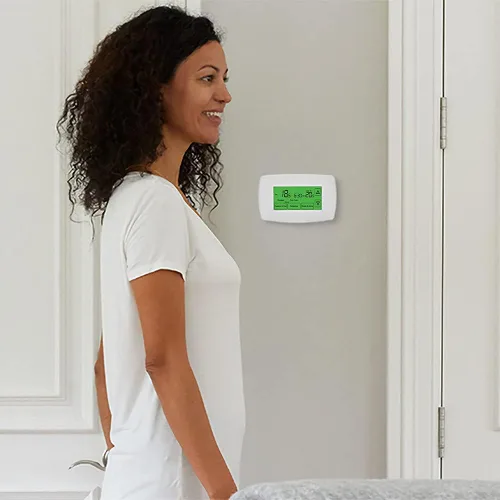 Vista 2 de Honeywell Home - Termostato de pantalla táctil programable para 7 días, blanco RTH7600D