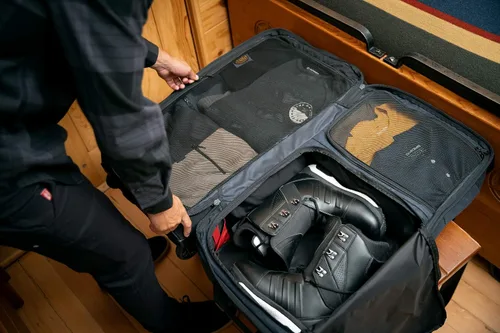 Vista 17 de Dakine Rodillo dividido 85L - Carbono, talla única