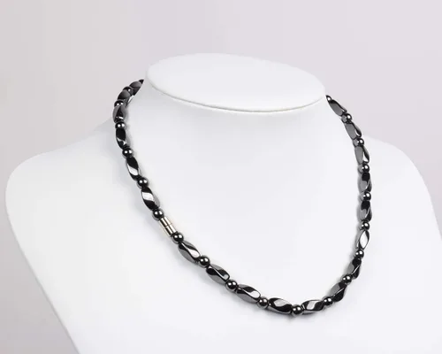 Vista 2 de Collar de hematita unisex negro - Collar de hematita magnética natural que alivia la fatiga alrededor del cuello, hombro - 21.6 pulgadas (21.7 in)